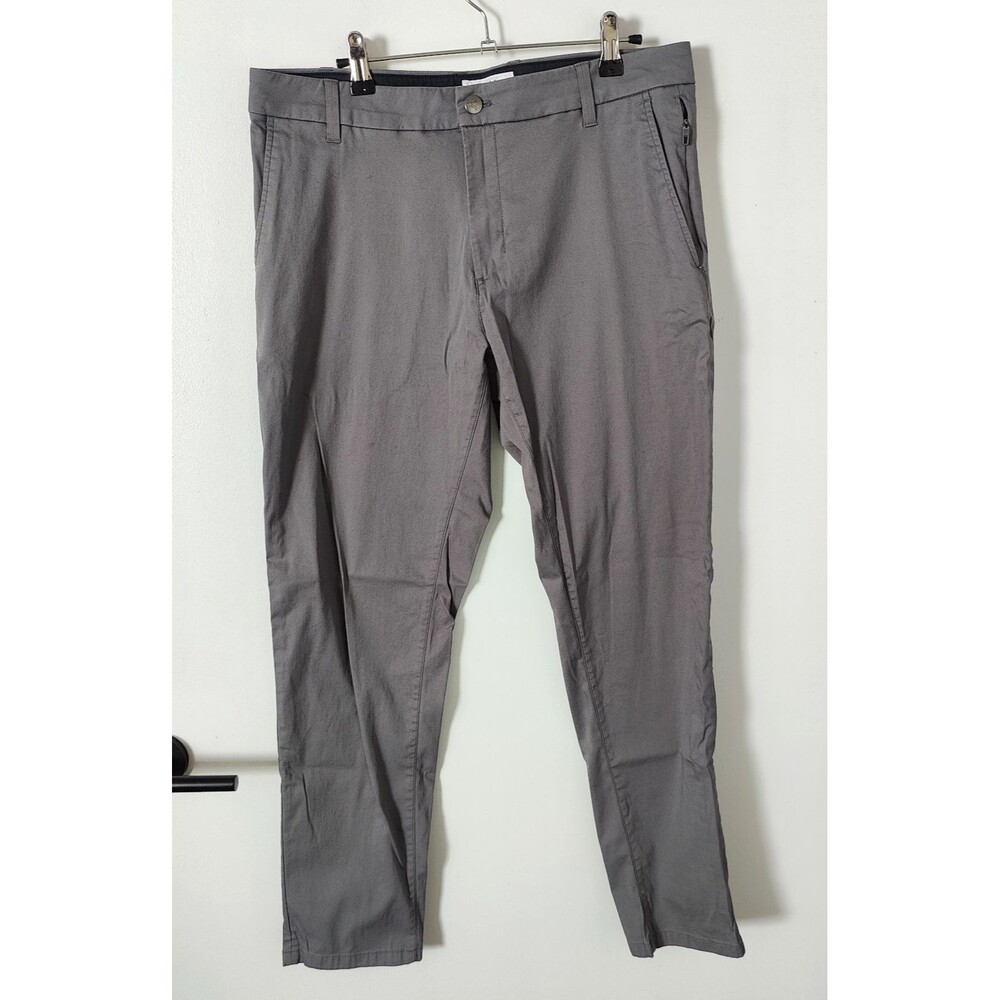 Bird Dogs Chino Pants Mens 34x29 (Tag 34x32) Gray Performance Golf Stretch